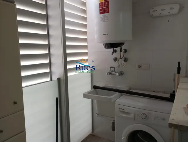 UBICADO EN ENTORNO RESIDENCIAL Y ZONA RELAJADA DE FÁCIL Y CÓMODO ACCESO — 12