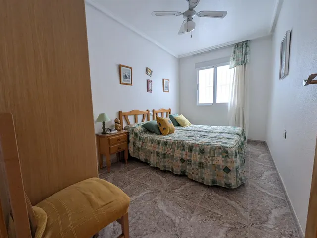 2 dormitorios + garaje, a 200 metros playa de los Naufragos — 13