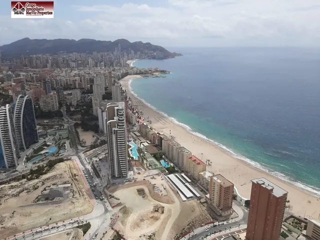 Piso en Benidorm zona Poniente — 16