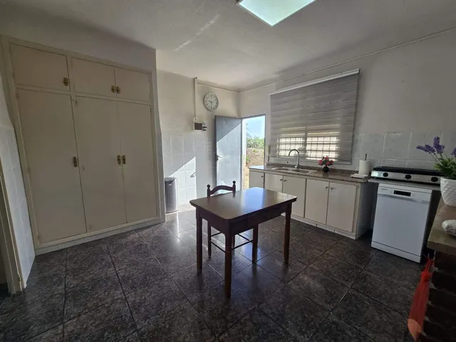 CHALET EN MATOLA (ELCHE). — 43