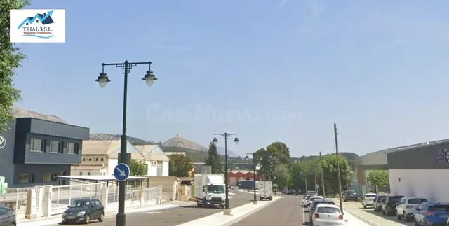 Nave industrial en venta en Alcoy/Alcoi (Alicante) — 2