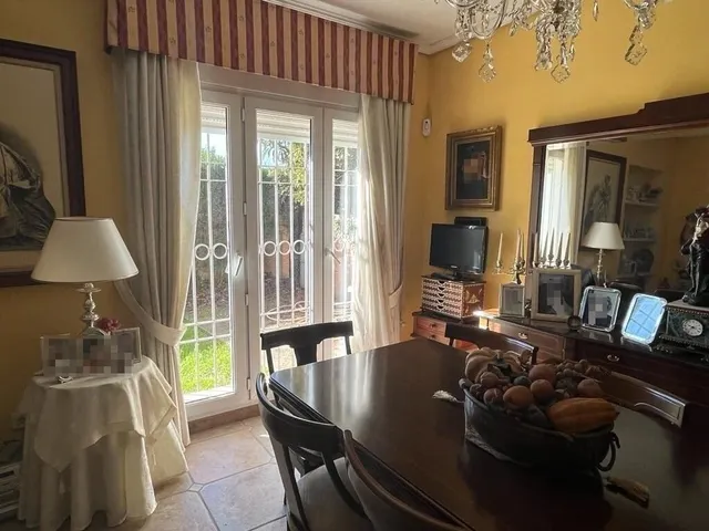 PARCELA DE 3000 M2 SEGREGABLE EN TRES CON DOS CHALETS — 8