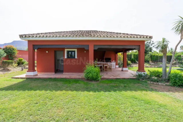 Bonita casa de campo con piscina, jardines y barbacoa - foto 4