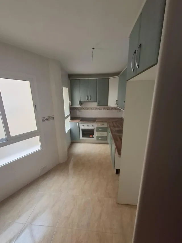 Acogedor Piso en Roquetas de Mar con Vistas y Terraza — 10