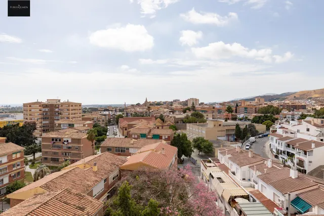 PISAZO EN MOTRIL — 25