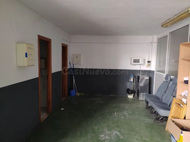 NAVE A LA VENTA EN XATIVA CON TALLER MECÁNICO - foto 3