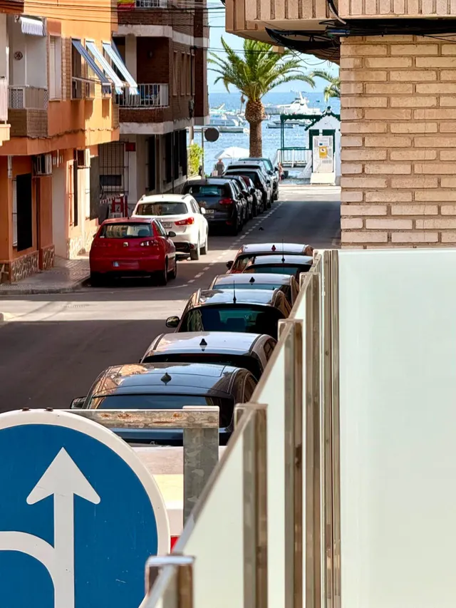 Casa adosada totalmente reformada, finalizada en 2026, con vistas laterales al Mar Menor. — 46