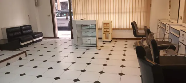 Local comercial en venta en la calle Coruña — 9