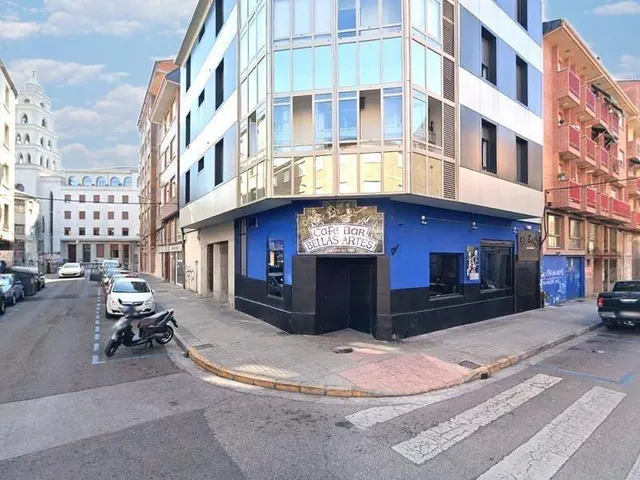 LOCAL COMERCIAL EN EL CENTRO DE PONFERRADA