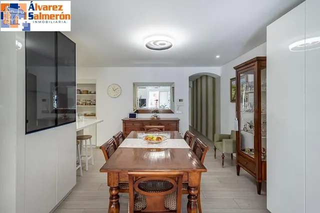 PISO COMPLETAMENTE REFORMADO EN CALLE RECOGIDAS — 11