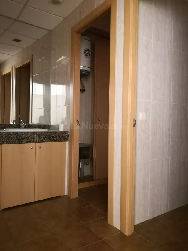 VENTA OFICINAS EN IGUALADA ZONA CENTRO!! - foto 5