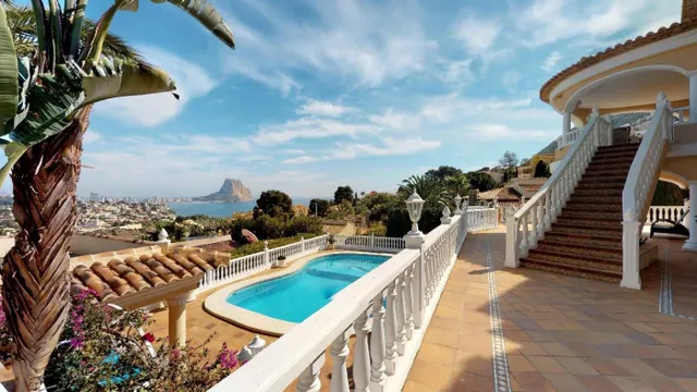 Increíble Villa de Lujo en Maryvilla — 8