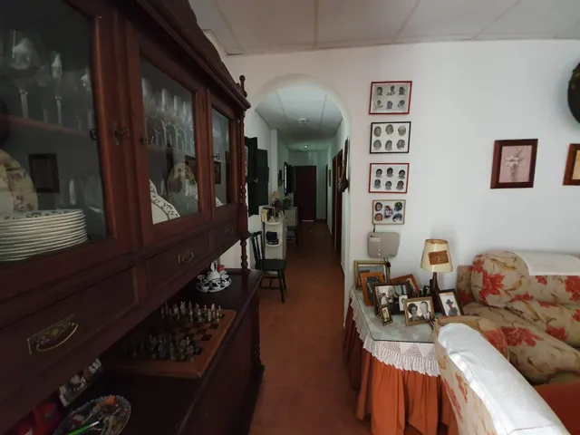 MAGNIFICA PROPIEDAD PARA ENTRAR A VIVIR — 10
