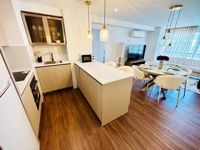 APARTAMENTO TOTALMENTE REFORMADO EN LOS BOLICHES - FIUENGIROLA — 10