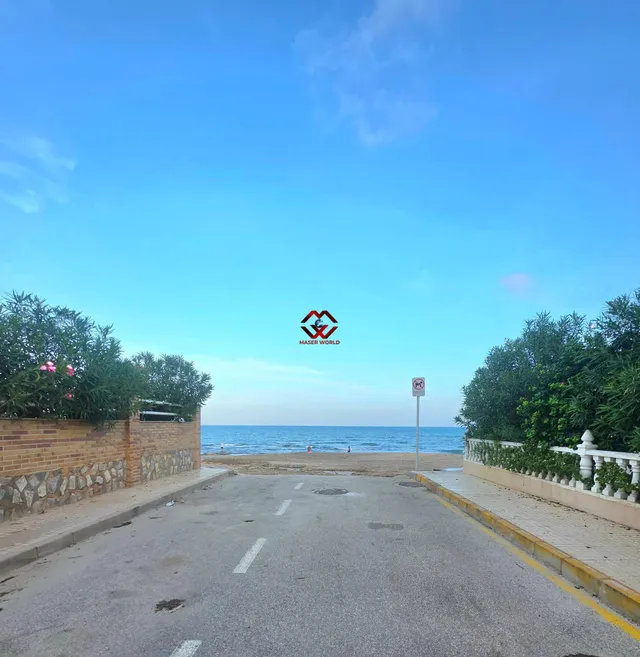Chalet en venta en Torre de la Horadada andando a las playas — 44