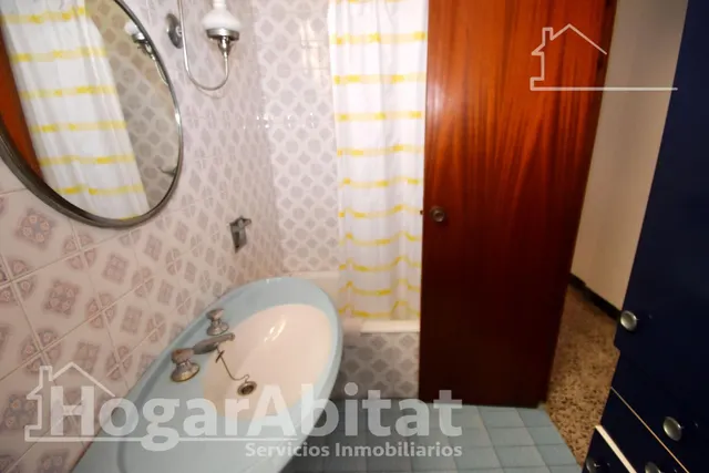 MAGNÍFICA CASA CON DOS VIVIENDAS INDEPENDIENTES Y TERRAZA, CERCA DEL CENTRO — 40