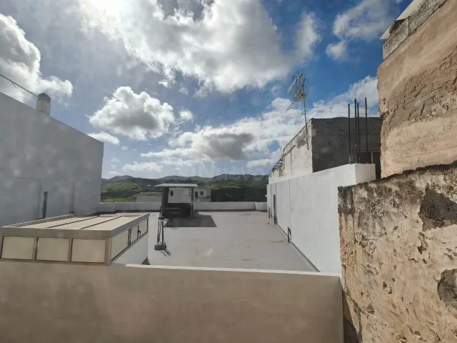 Solar urbano en esquina con gran potencial – Casco Histórico - foto 3