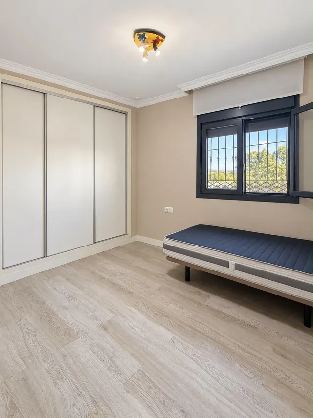 VIVIENDA INDEPENDIENTE EN EL RINCONCILLO — 16
