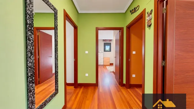 Se vende Bajo de 150m2 con jardín de 140m2 y 2 piscinas comunitarias en Sopuerta, Vizcaya — 22