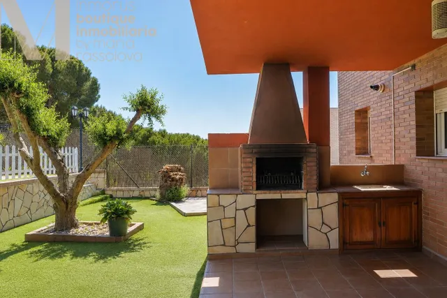 CASA EN VENTA EN CALELLA - VISTAS AL MAR Y PISCINA — 15