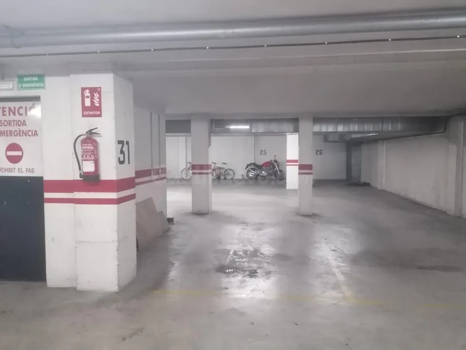 Garaje en venta - Valletes