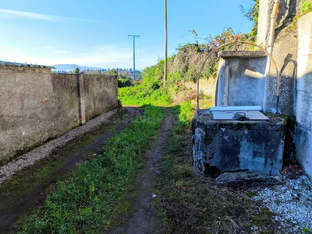 Casa con terreno para rehabilitar en Outeiro, Cela de Cambre - foto 4
