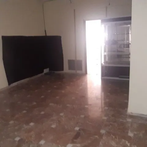 Local Comercial — 8