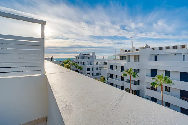 Adosado 4 habitaciones 305m² en venta - Riviera del sol — 4