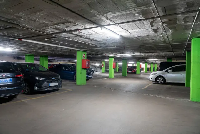Parking 10m² en alquiler - Eixample — 9