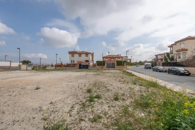 Casa de diseño en parcela de 985 m2 en Cúllar Vega (El Ventorrillo) — 37