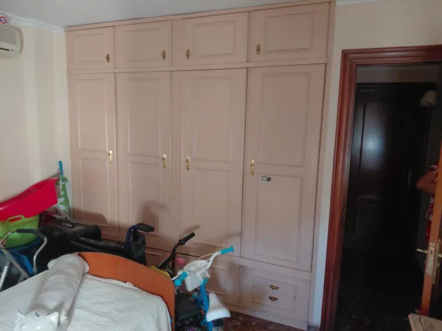 Amplio piso de 5 habitaciones — 23
