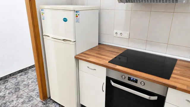 ¡Atención Inversores! Se vende piso alquilado de 3 Dormitorios en La Florida, Alicante — 7