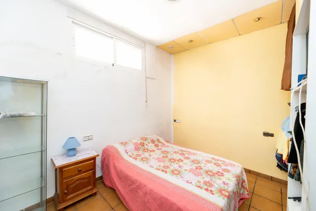 Chalet independiente con piscina privada en Barrio de Monachil – Vistas espectaculares y gran parcela. — 35