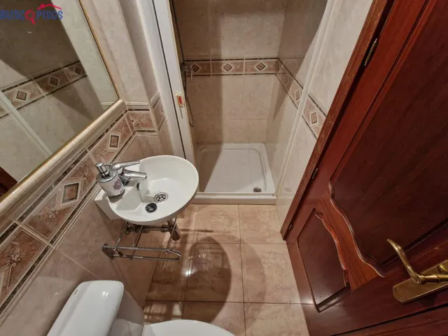 Estupendo piso de alquiler amueblado en zona fátima — 12