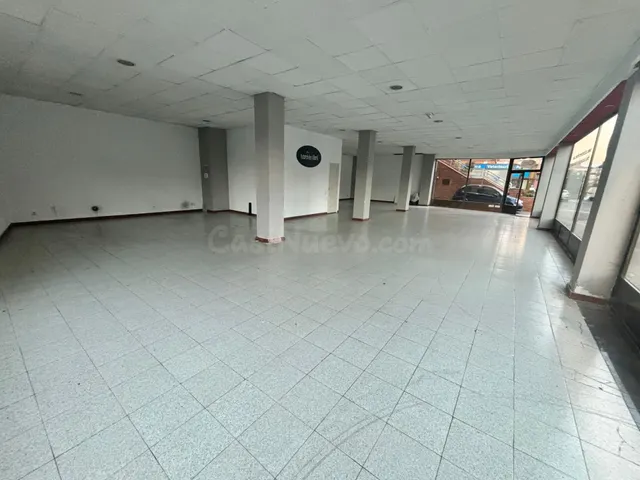 Local comercial 3 habitaciones 95m² en venta - La corredoria - foto 4