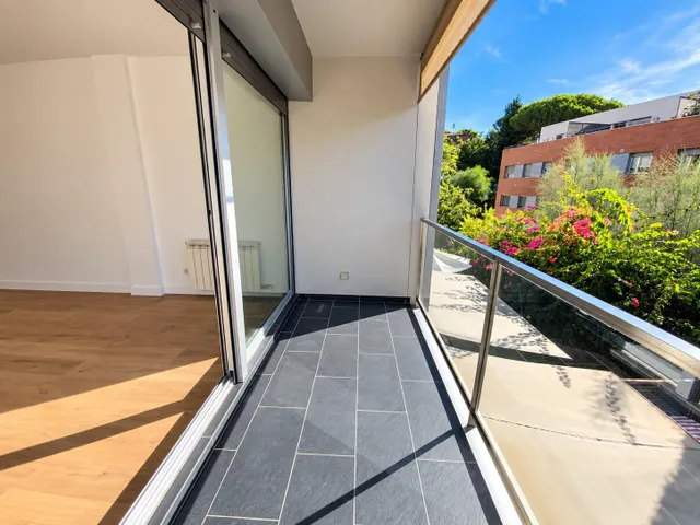 NUEVO PRECIO · Piso en el centro de Alella con terraza al sur, piscina, parking y trastero — 34