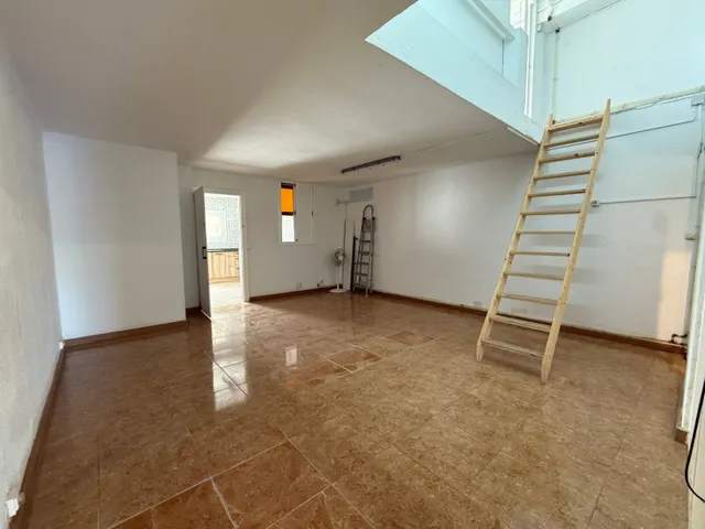 Edificio 3 habitaciones 302m² en venta - Pont dInca — 16