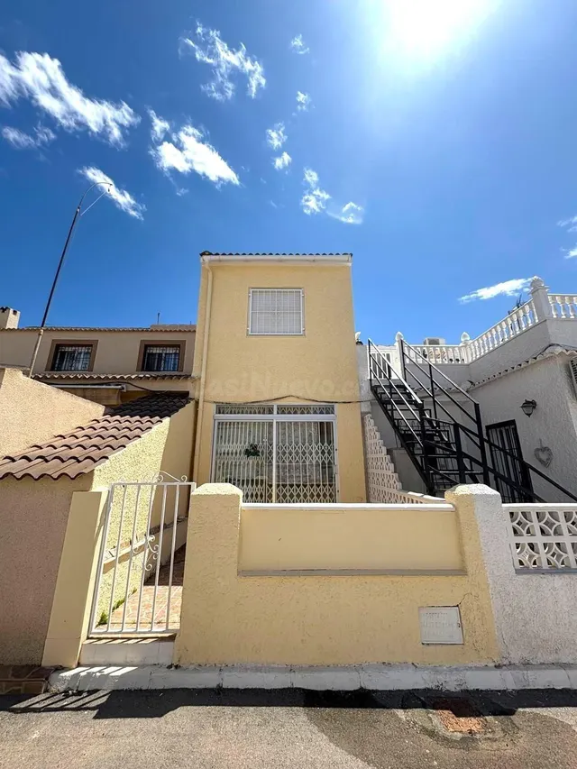 DUPLEX TRANQUILO EN EL LIMONAR — 2