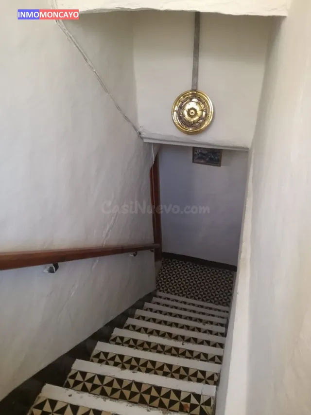 SE VENDE CASA CON MUCHAS POSIBILIDADES - foto 4