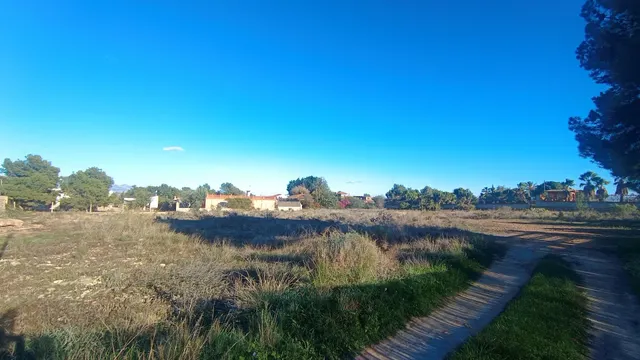 EXCLUSIVO TERRENO URBANO EN ALICANTE - PARA LA VILLA DE TUS 