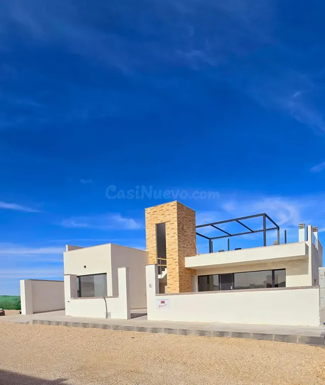 Villa independiente de 3 dormitorios con piscina privada en  - foto 5