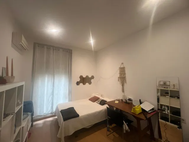 PISO EN EL ENSANCHE DE VALENCIA — 8
