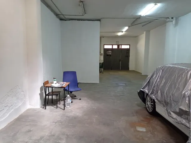 21 Inmobiliarias vende local  en avenida cami nou — 2