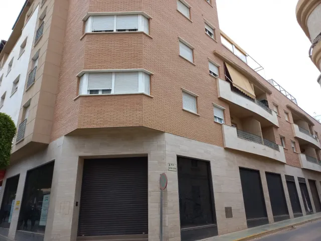 GRAN PISO SEMINUEVO Y CENTRICO EN EL EJIDO — 12