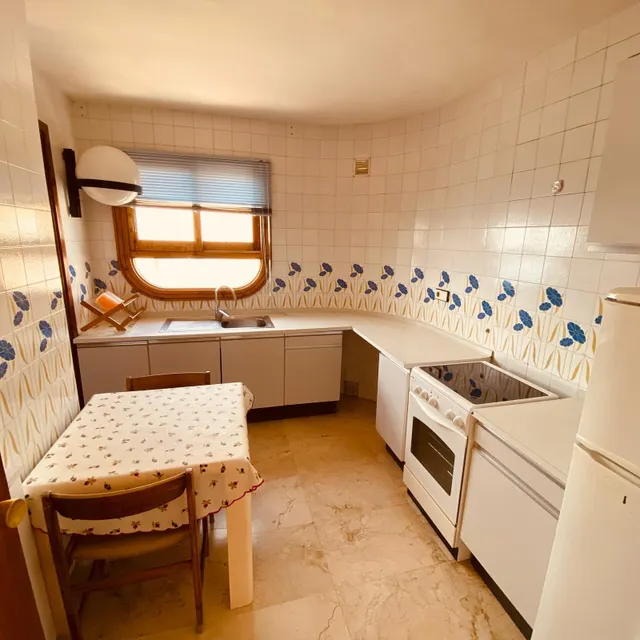 Piso tres dormitorios primera linea Levante (cl) — 15