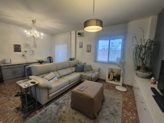 Magnifico piso tipo duplex con amplia terraza con piscina y trastero en villafranca!!! — 12
