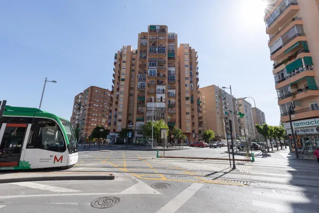 PISO JUNTO PLAZA DE LA HIPICA - AVENIDA DE AMERICA — 43