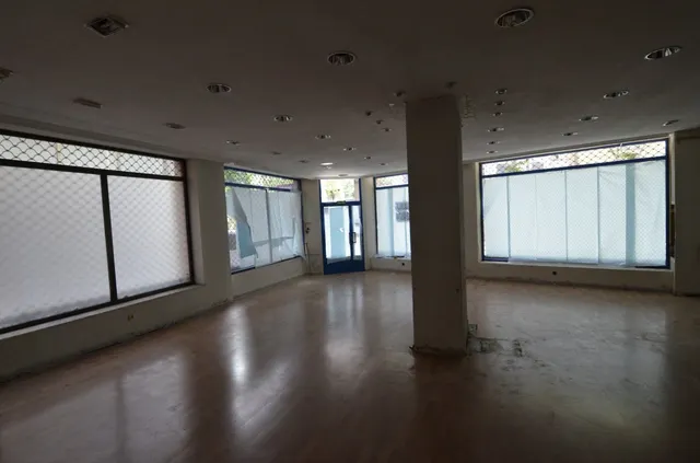 Urbis te ofrece un local comercial en venta en zona Garrido Sur, Salamanca. — 3