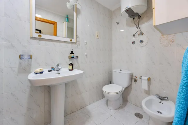 Fantastico apartamento con piscina comunitaria, idoneo como vacacional — 23