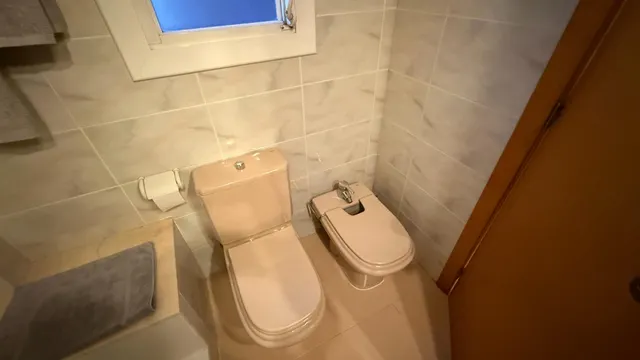 Piso acogedor y amueblado con ascensor en Almeda, Cornellà — 9